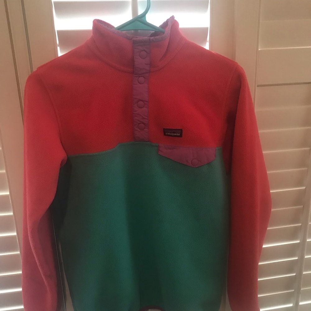 patagonia pullover. kids xl!!